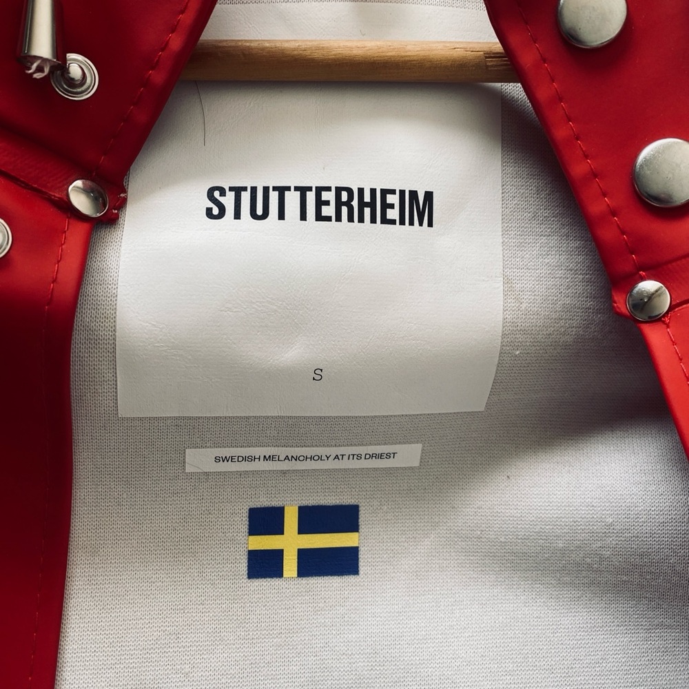 Stutterheim Red Raincoat - Picture 3 of 7
